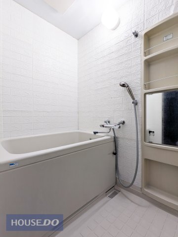 ���� ������Ƃ����V���v���ȃo�X���[���ł��I ���[�X�y�[�X���[�����Ă���A�V�����v�[���̃o�X�O�b�Y�̐����ɑ劈���