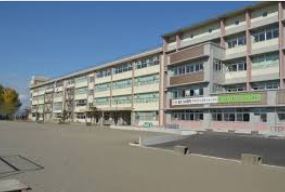 ���ӊ� �y���w�Z�z�F�s�{�s�������������w�Z�܂�1423��