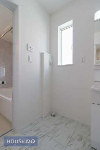  �y�����h���[�X�y�[�X�z�Ǝ������Ȃǎg�����肪�悭�A�����󂪂��₷���ł��ˁB