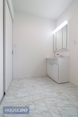  �y�E�ߏ��z���ʒE�ߏ��͂������Ƃ����X�y�[�X�Ŏg���₷���ł��B