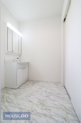  �y�E�ߏ��z���ʒE�ߏ��͂������Ƃ����X�y�[�X�Ŏg���₷���ł��B