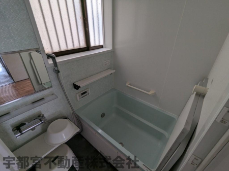 ���� �������̂���u�₩�ȃJ���[�̃o�X���[���ł��B�肷��t���̃o�X�^�u�́A���q�l���炲����̕��܂ň��S���ē����ł��܂��B���t���Ŋ��C�����₷���A���C�΍���o�b�`���ł��B