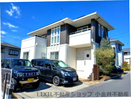 ���n�O�ώʐ^ ���n�Ǝ��ӊ��A���Ɍb�܂ꂽ�Z��n�Ɍ��@��ł��B���ԏ�͕���2�䕪���̂�꓌���H�ɖʂ��܂��B���o�ɂ���Ƃ肪�������܂��B