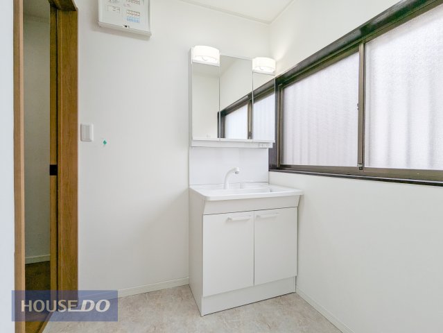  �y�����h���[�X�y�[�X�z���n�����ʐ^�B