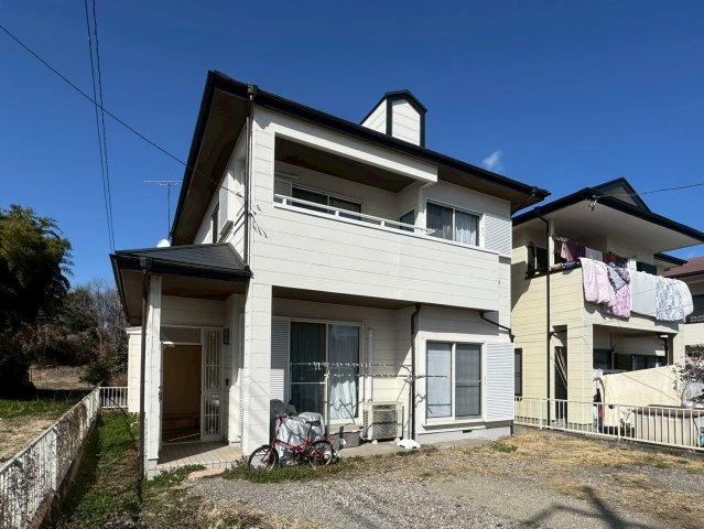 ���n�O�ώʐ^ 2021�N�ɓ��O�����t�H�[���ρB���̓L���C�ȏ�Ԃł��I���ԏ�S��X�y�[�X�B