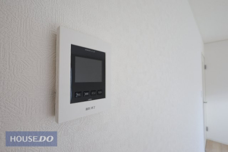  �yTV�C���^�[�z���z���n�����ʐ^�B�J���[TV�C���^�[�z���B