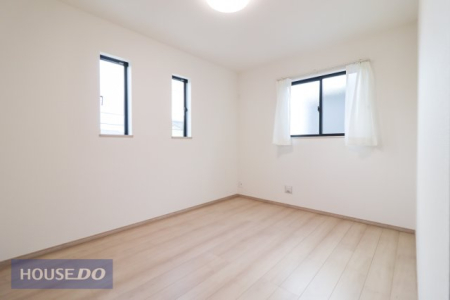 �Q�� �y�Q���z���邢�̌��̓����Q���ł��B�]�T�̂���Q������炵�����������N�A�b�v�I�G�߂��킸�S�n�悢���z�̐Q�����S�Ɛg�̂������ق��������̃v���C�x�[�g���