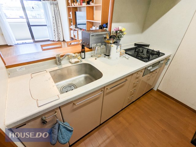 �L�b�`�� ��ƃX�y�[�X����������m�ۂ���Ă���A������������܂���