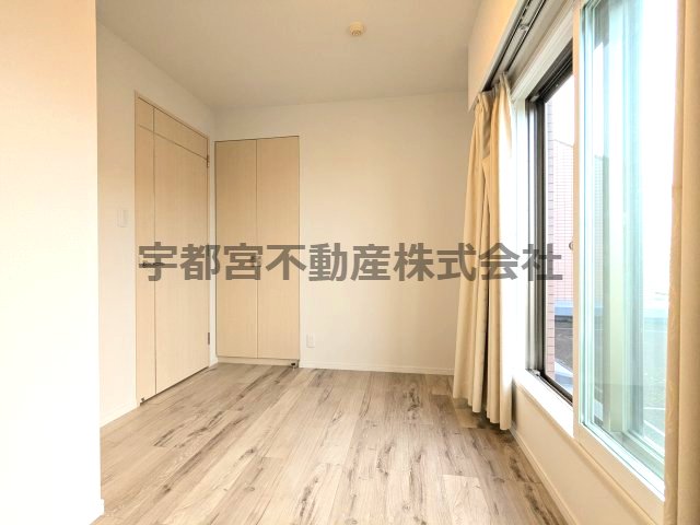 ���̑����� ���q�l�̕����Ƃ��āA�܂��[�˂Ƃ��Ă��@�\�ł���L�����̂��邨�����ɂȂ��Ă���܂��B 