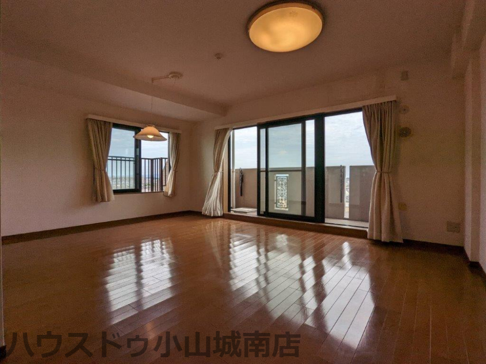 ���r���O ���n�ʐ^